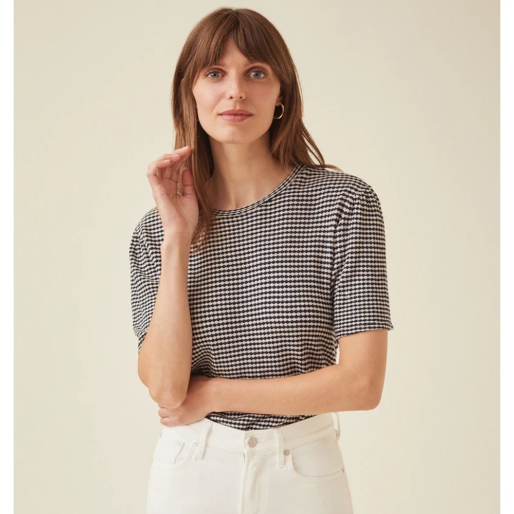 Amour Vert scalloped knit tee
